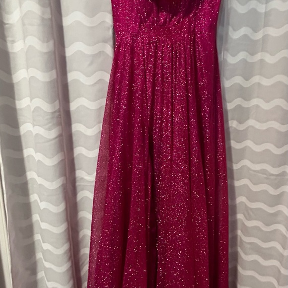 Elegant Sparkling Red Gown - Picture 2 of 2